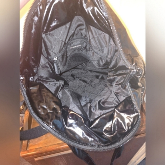 🍂🍁Like new Michael Kors Rae Large Quilted Tote Bag - Picture 5 of 8